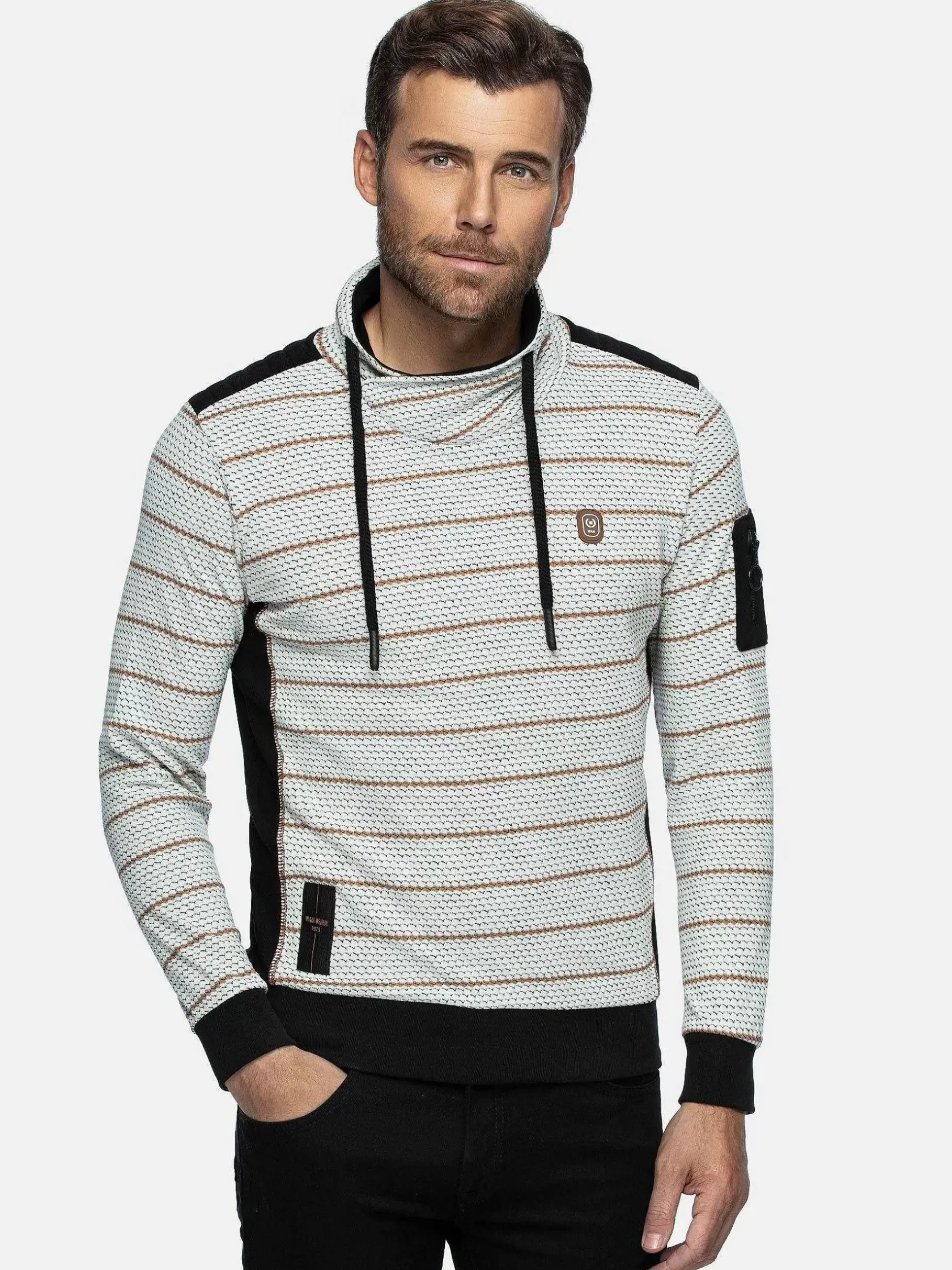 Wam Denim Sweaters|Muro Striped Off-White Sweater