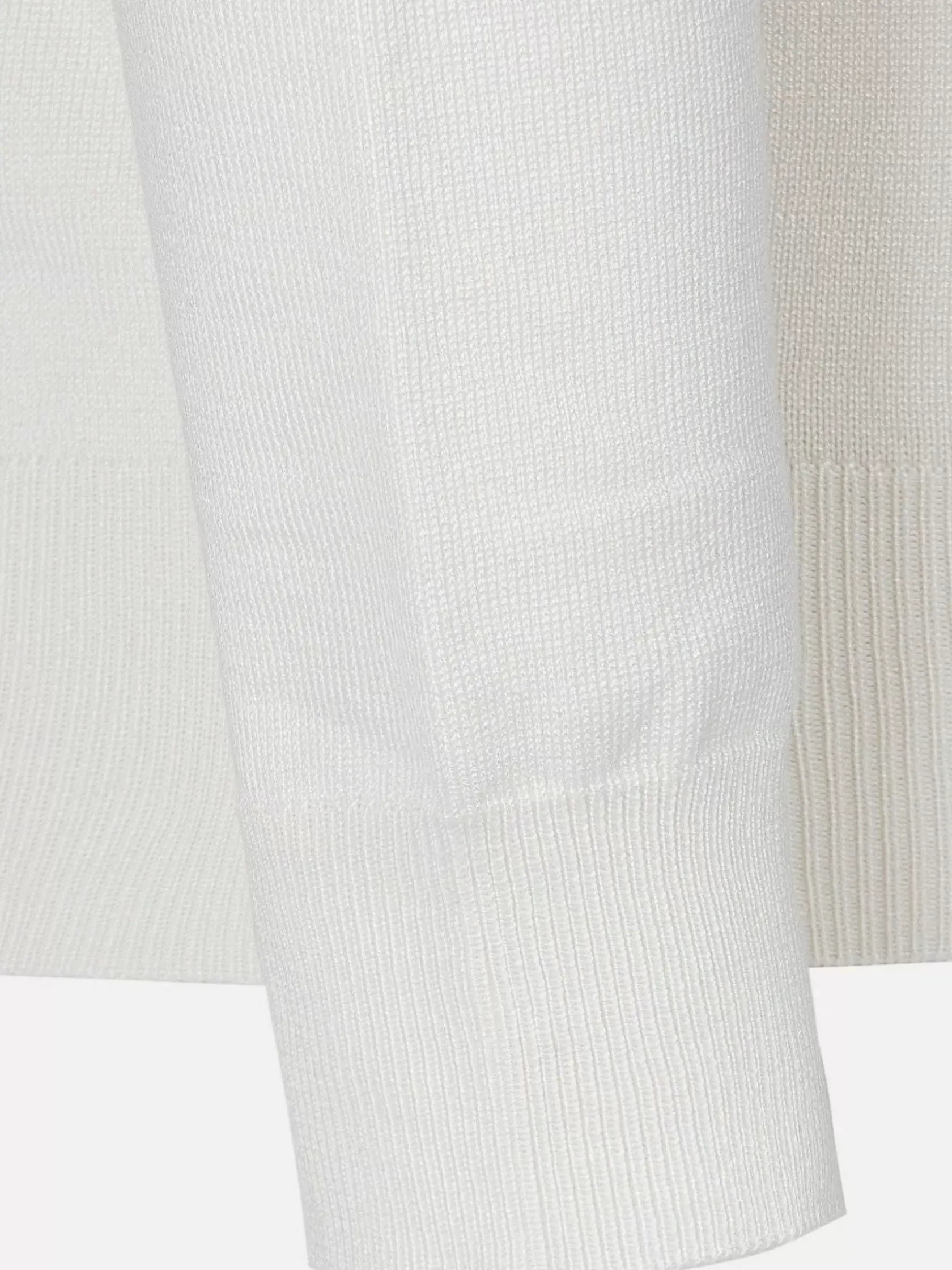 Wam Denim Sweaters|Siena Round-Necked White Sweater